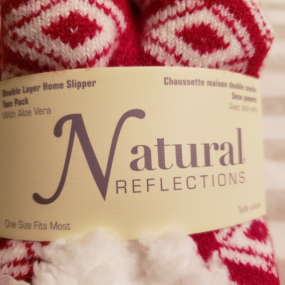 NWT Natural Reflections Double Layer Home Slippers with Aloe for 2-Pair (OS) - Picture 7 of 9